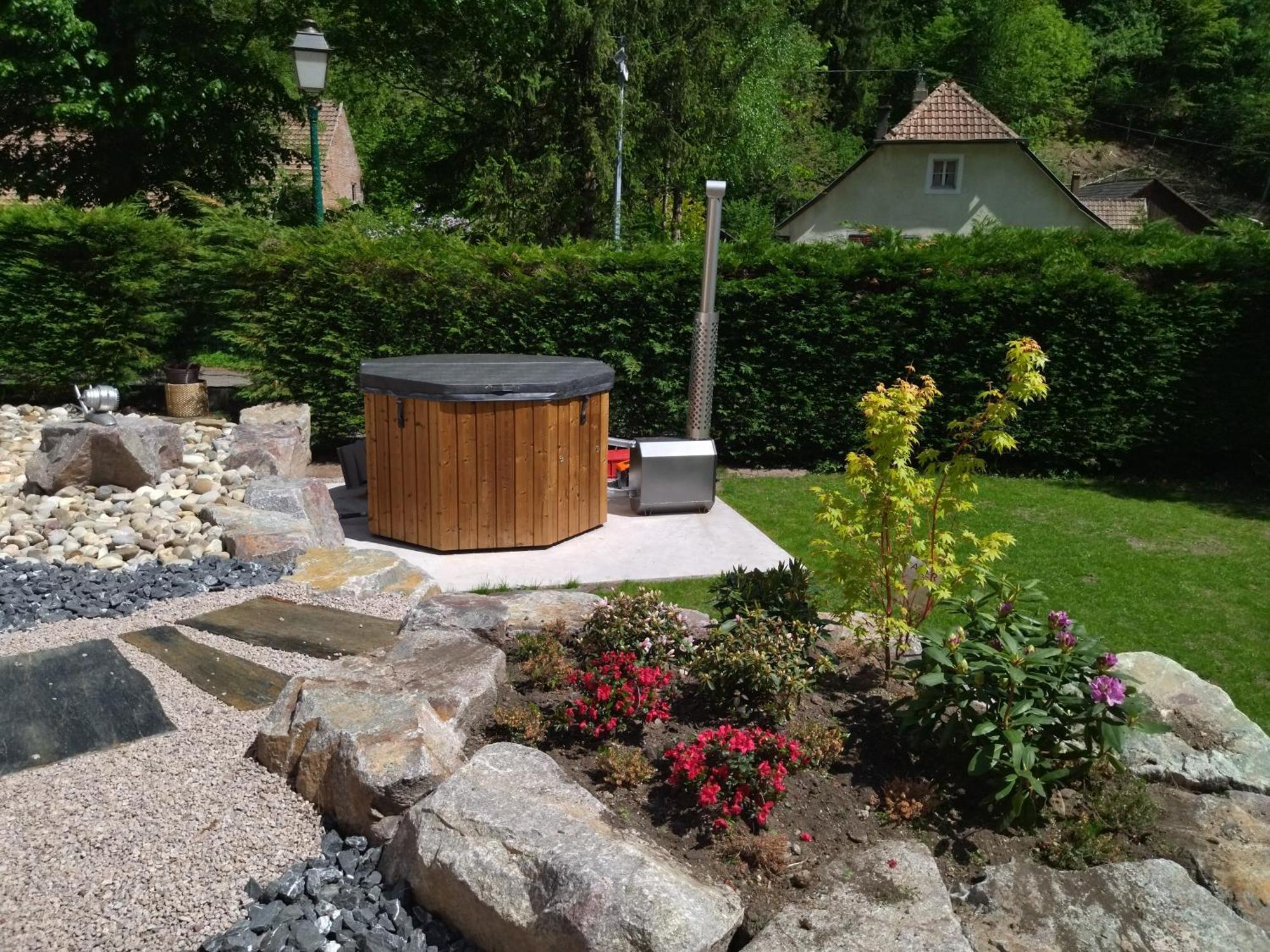 Le Soleil Bed & Breakfast Wildenstein ภายนอก รูปภาพ