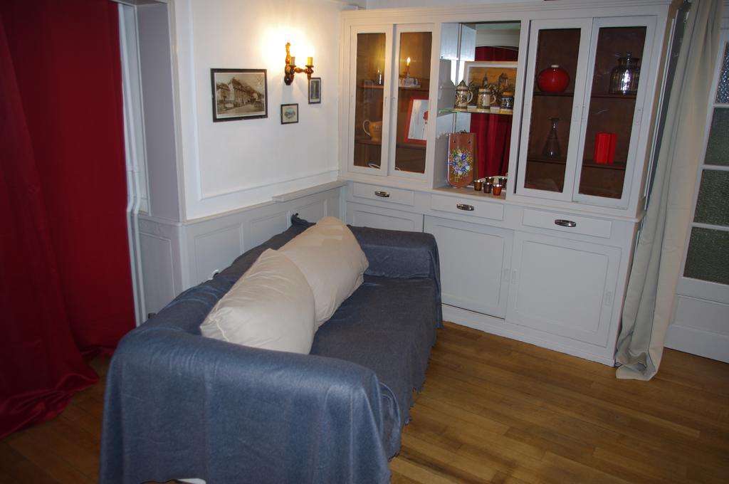Le Soleil Bed & Breakfast Wildenstein ภายนอก รูปภาพ