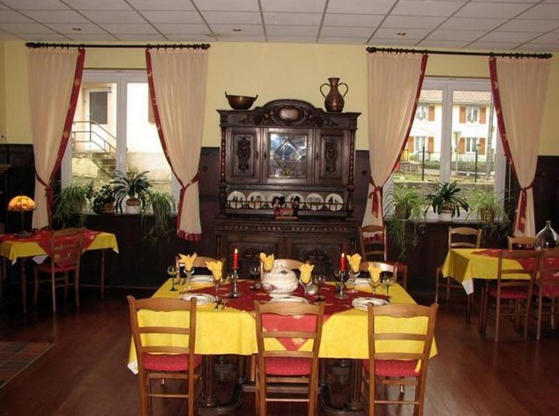 Le Soleil Bed & Breakfast Wildenstein ภายนอก รูปภาพ